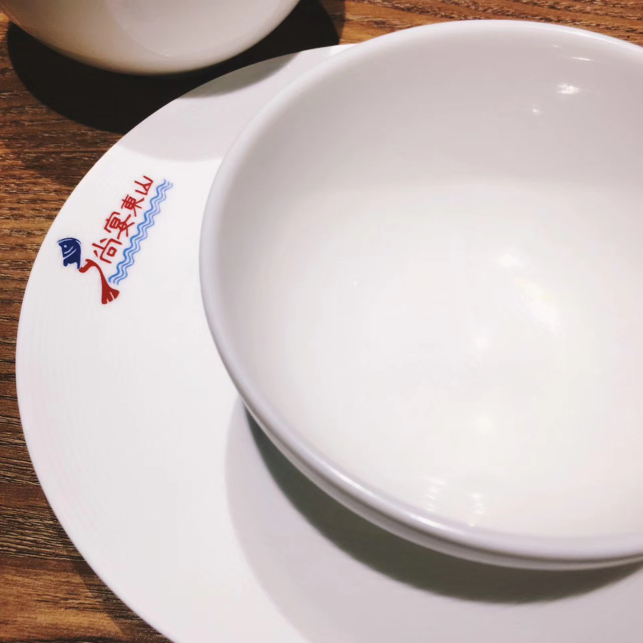 尚宴东山图0