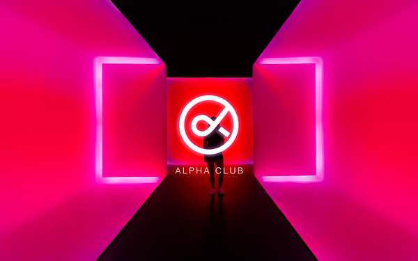 alpha club夜店品牌LOGO設(shè)計(jì)