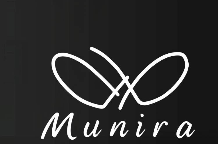 Munila高端時(shí)裝店（高定服裝） LOGO圖1