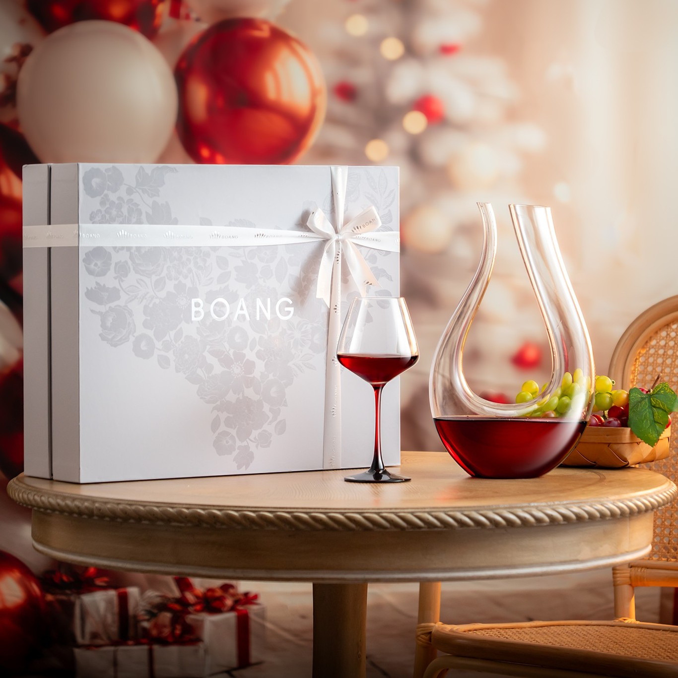 一款白色礼盒图2